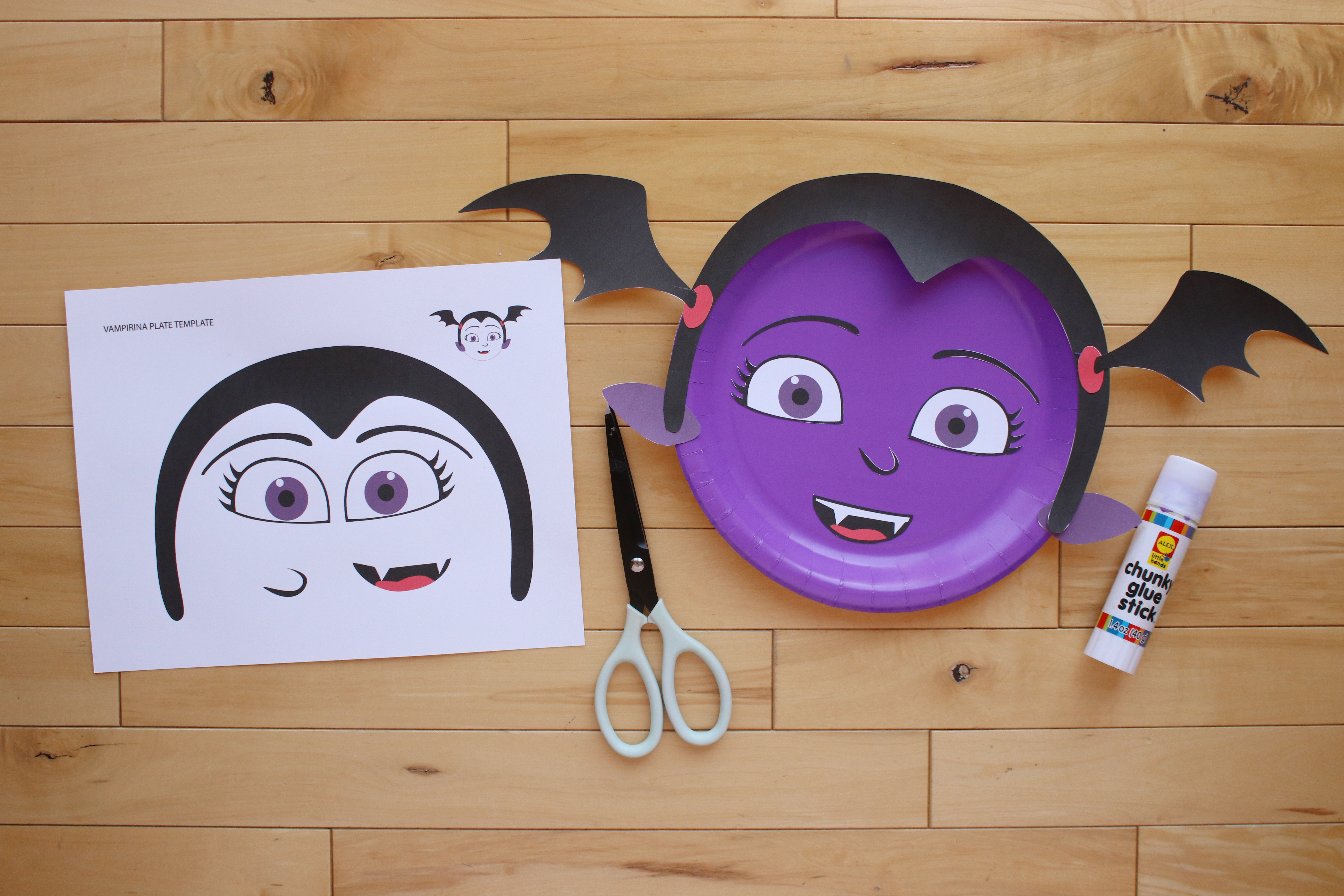 Vampirina-Paper-Plate-Backdrop-4-vampirina.jpg