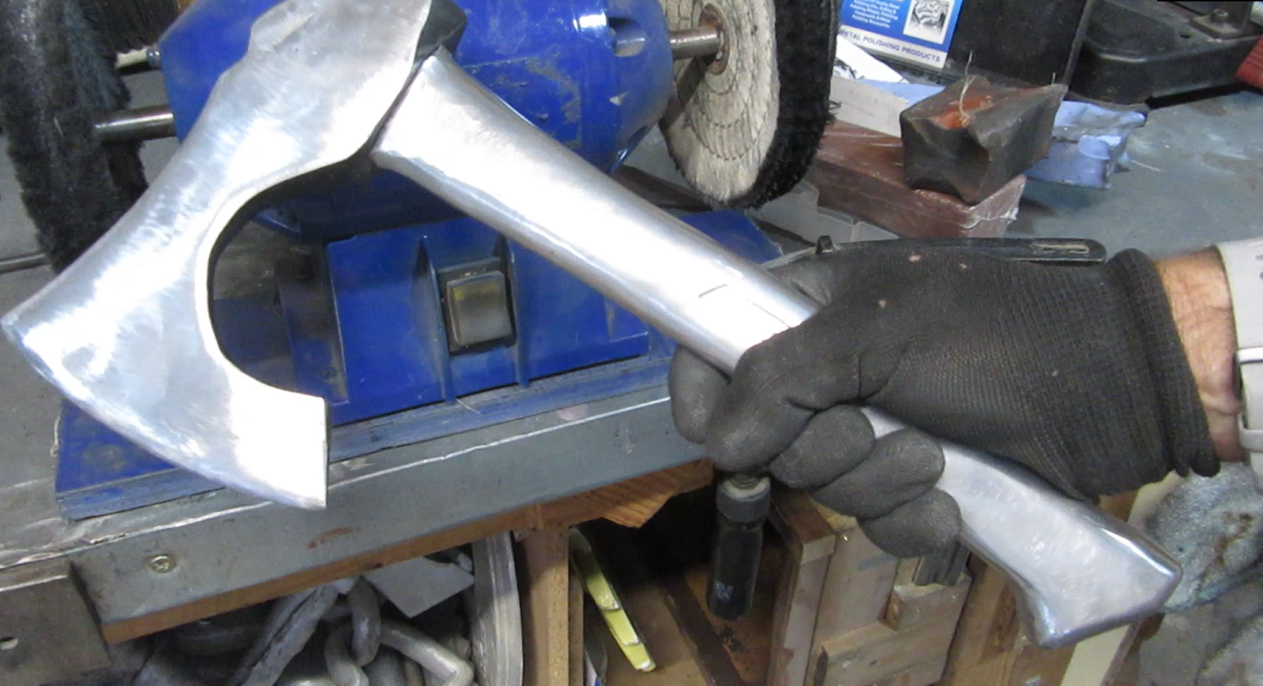 Viking Axe aluminum handle buffing.png