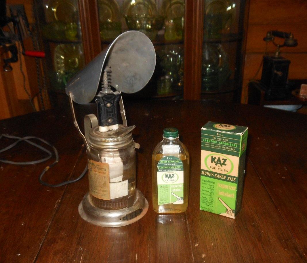 Vintage Kaz Inhalant Steam Activated Medication Congestion Cold Psdt1vqA-Nle51bP4vmVlg.jpg