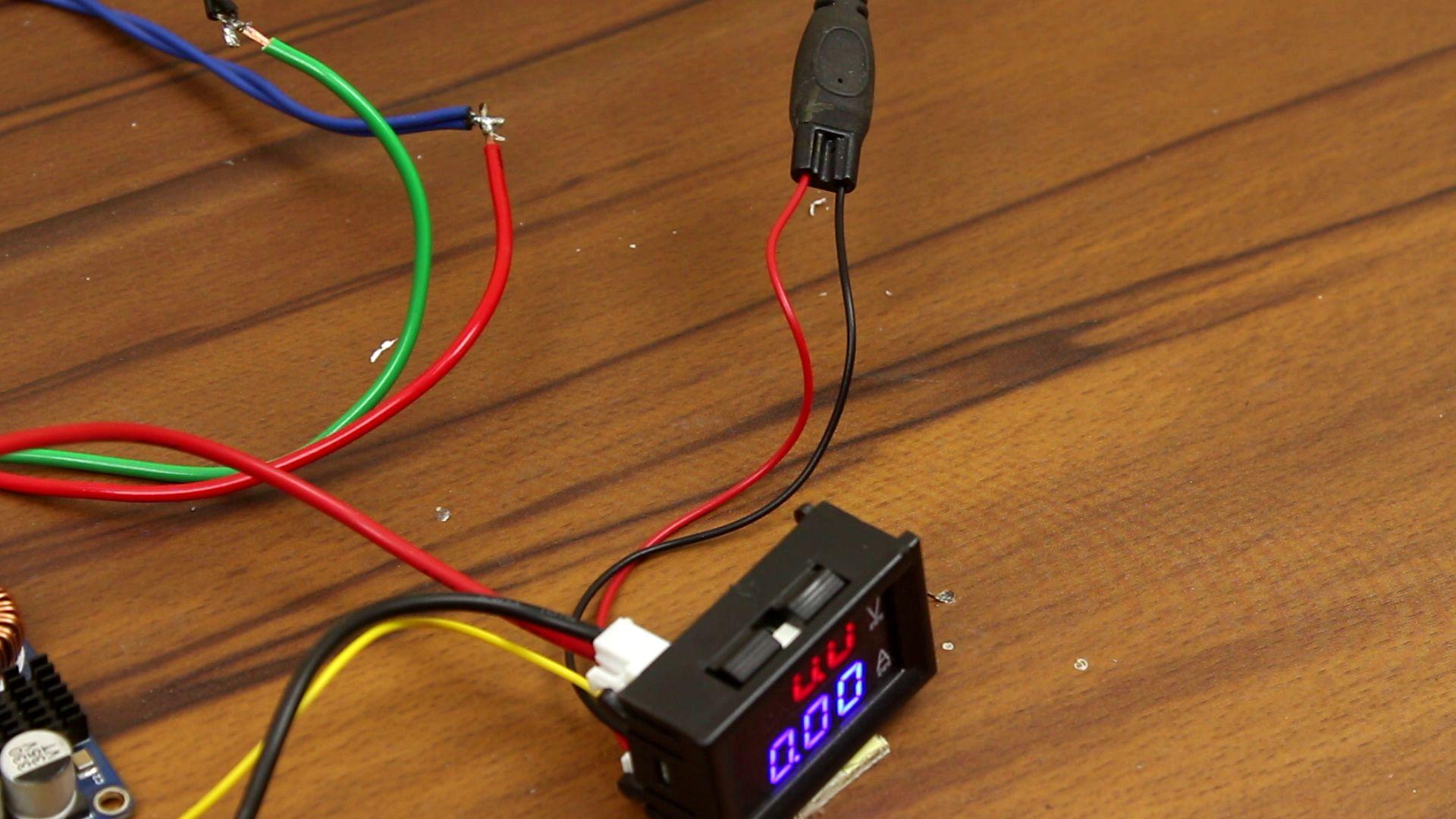 Voltage &amp; Current Meter Is Connected With Separate Power Supply.jpg