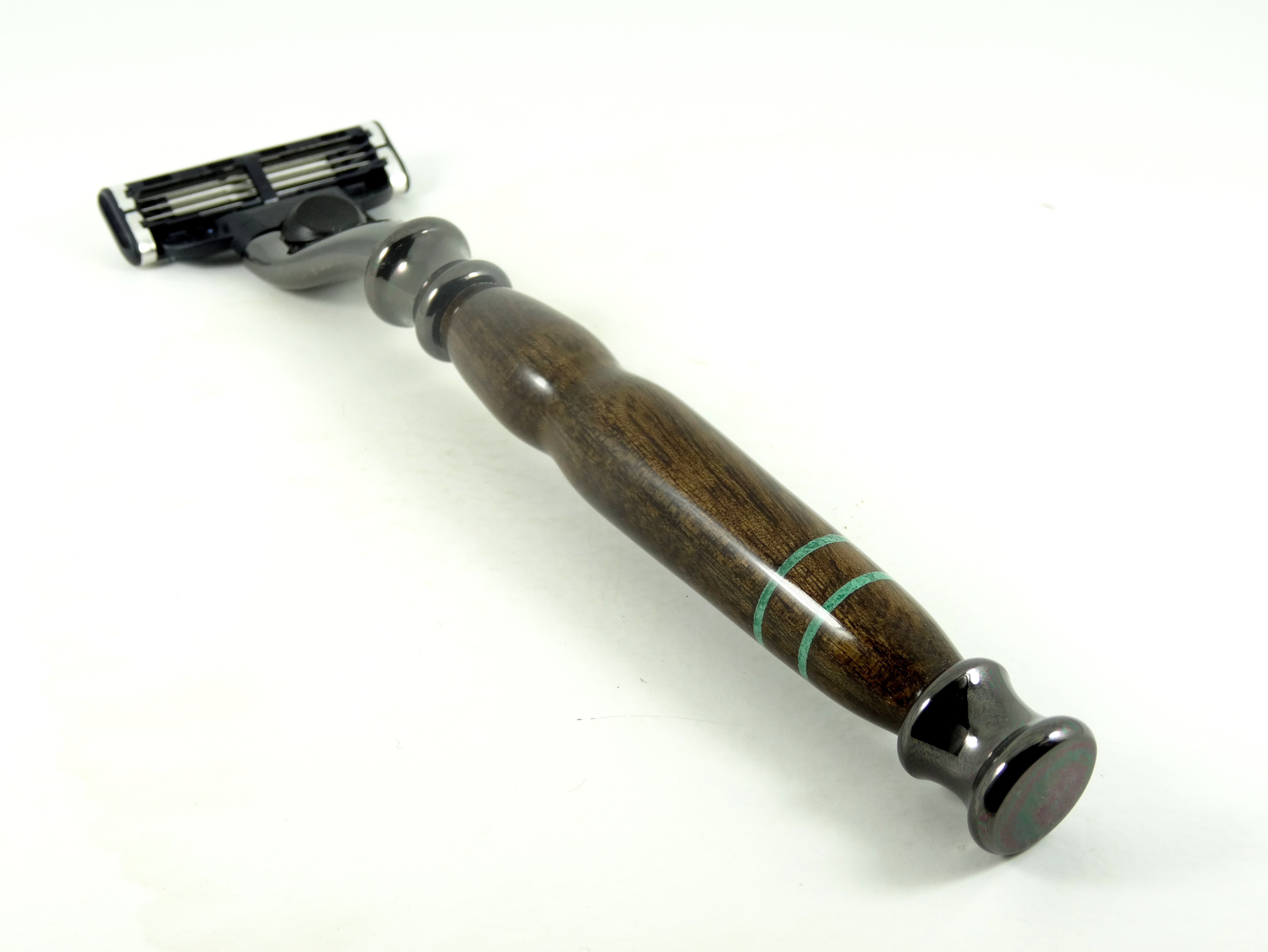 Walnut Razor with Malachite Inlay-010.JPG