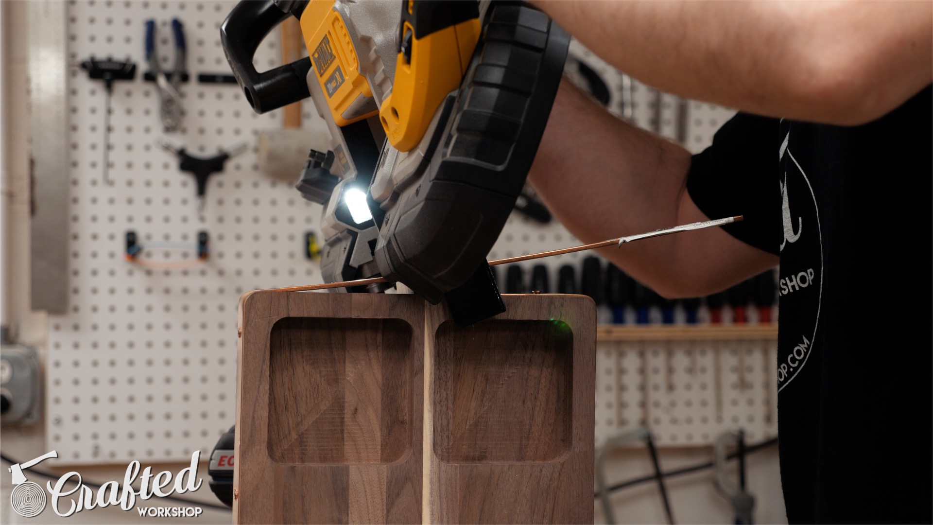 Walnut and Copper Cutting Board : Serving Board | How To Build - Woodworking 15.jpg