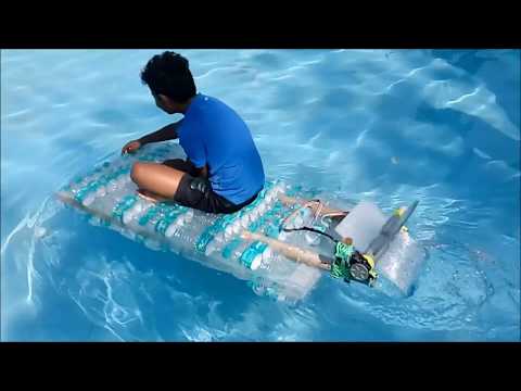 Waterboat from waterbottles