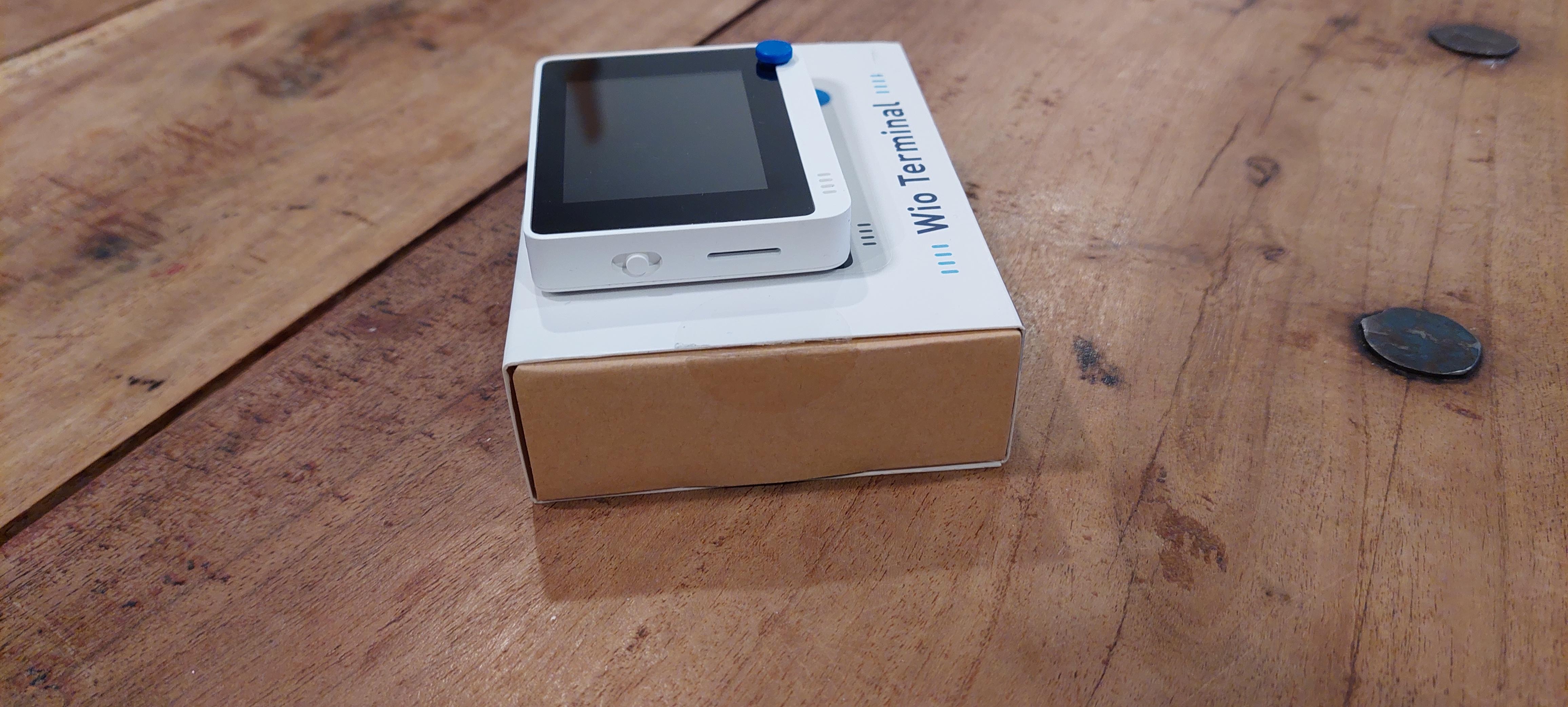 Wio Terminal Unboxing 4.jpg