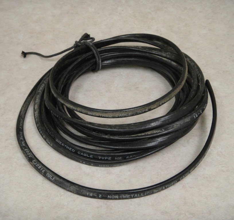 Wire (Medium).jpg