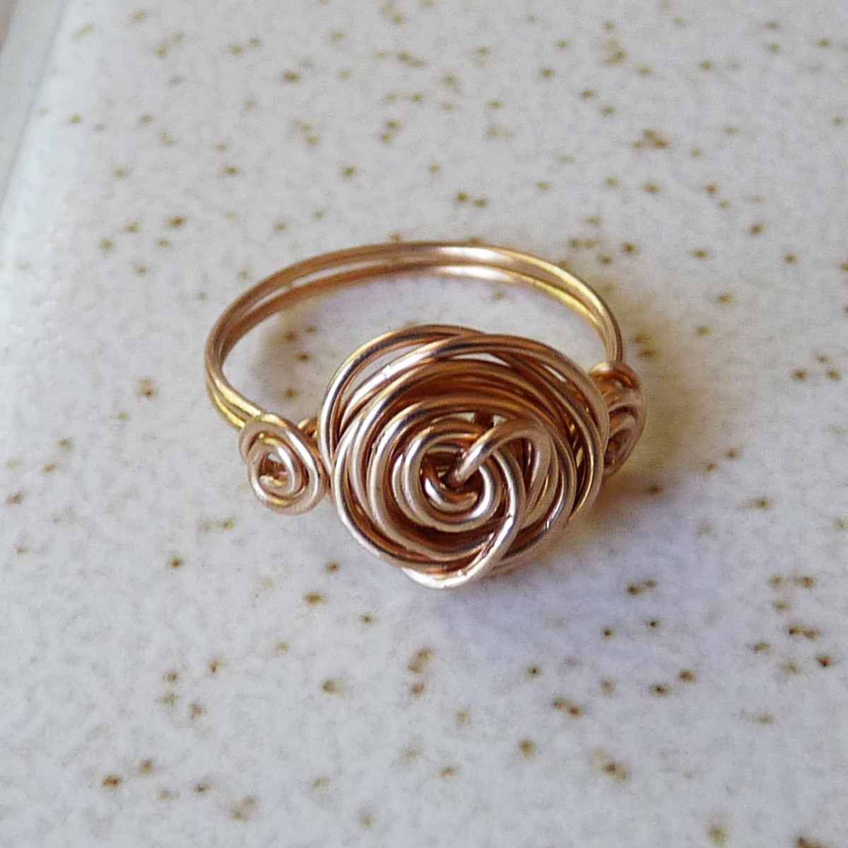 Wire Rose ring Fin 1.jpg