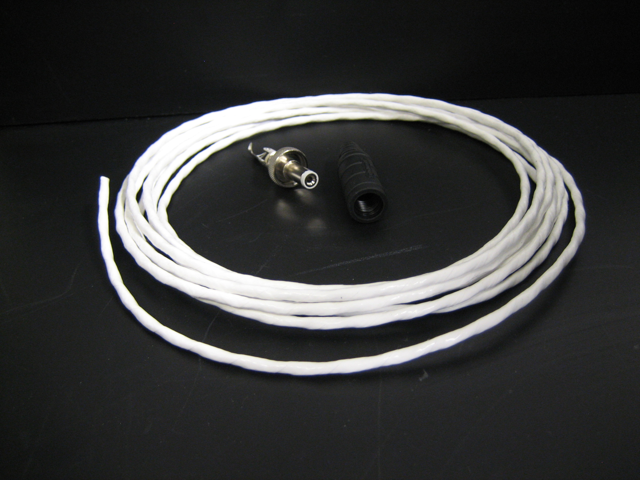 Wireing - Wire &amp; plug.JPG