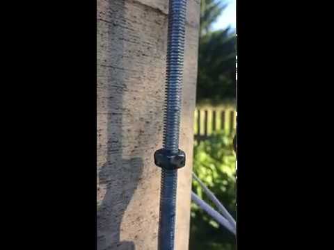 Worn out threaded rod and nut