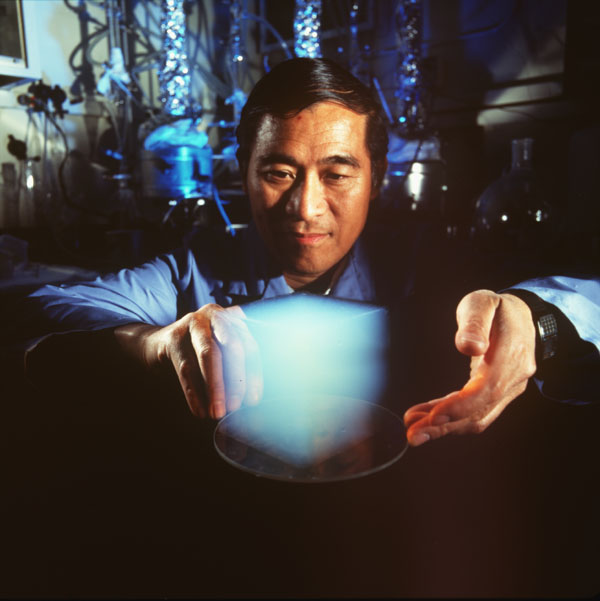 aerogel_peter.jpg