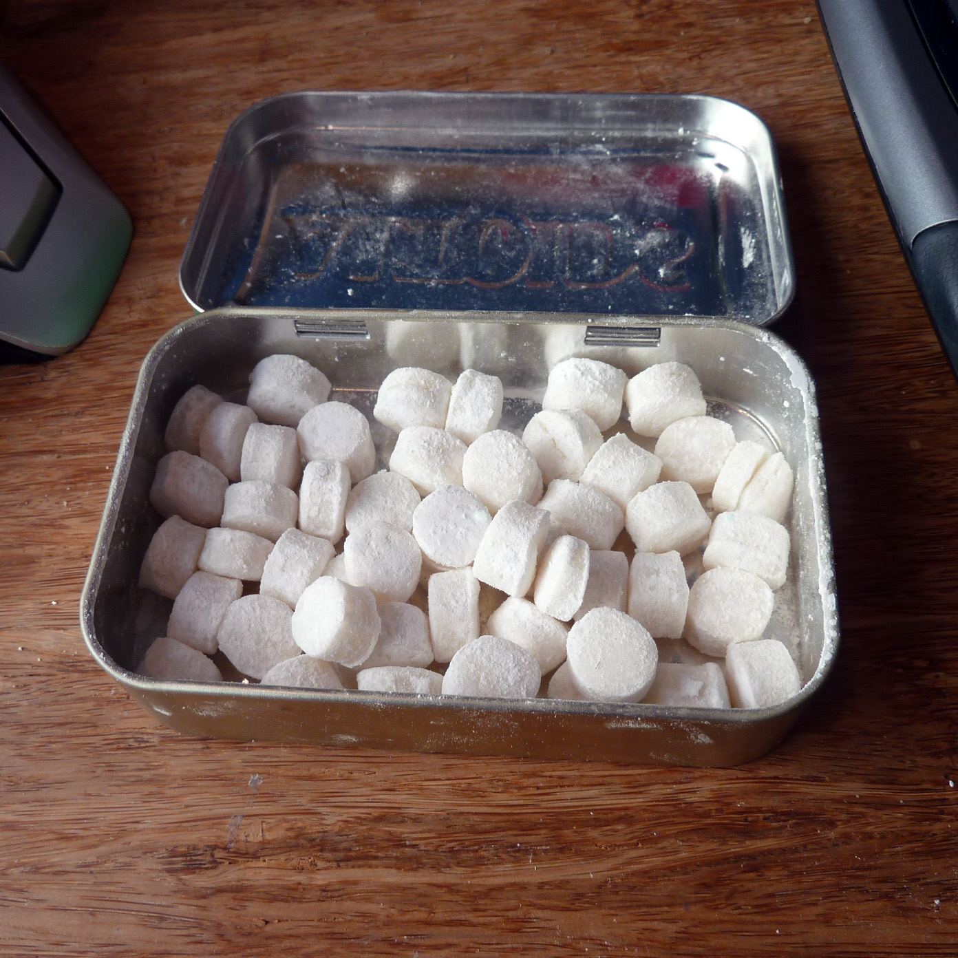 altoids.jpg