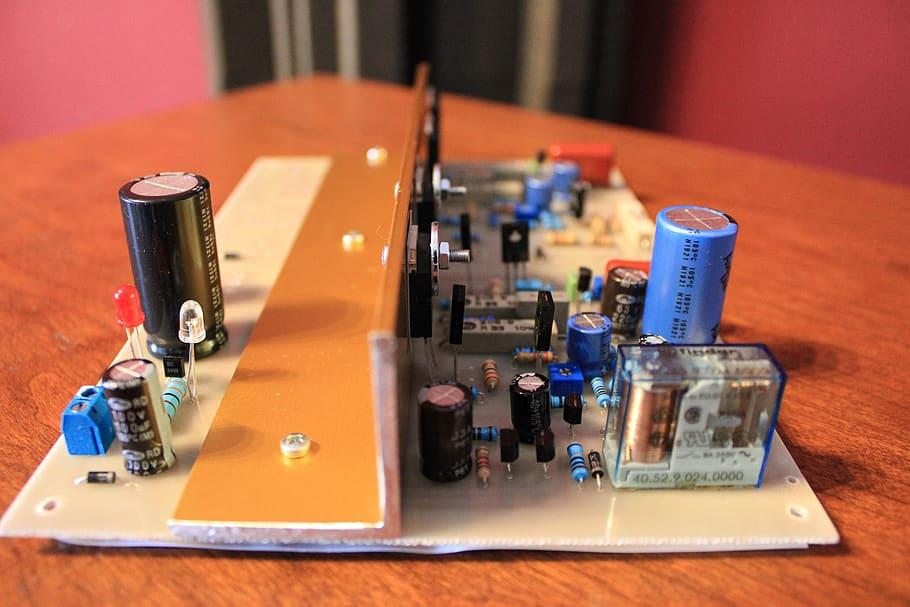 amplifier-electronics-transistor-pcb-audio-music.jpg