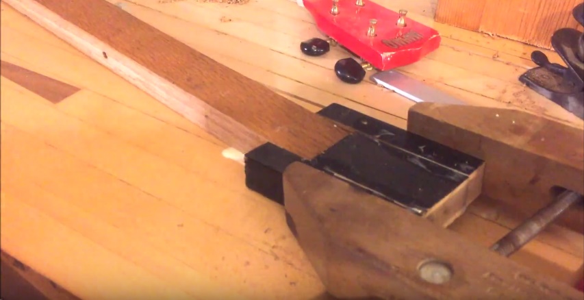 angle headstock up and clamp it in place.jpg