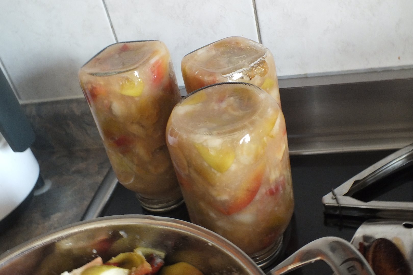 apples, apple sauce, fruit 007.JPG