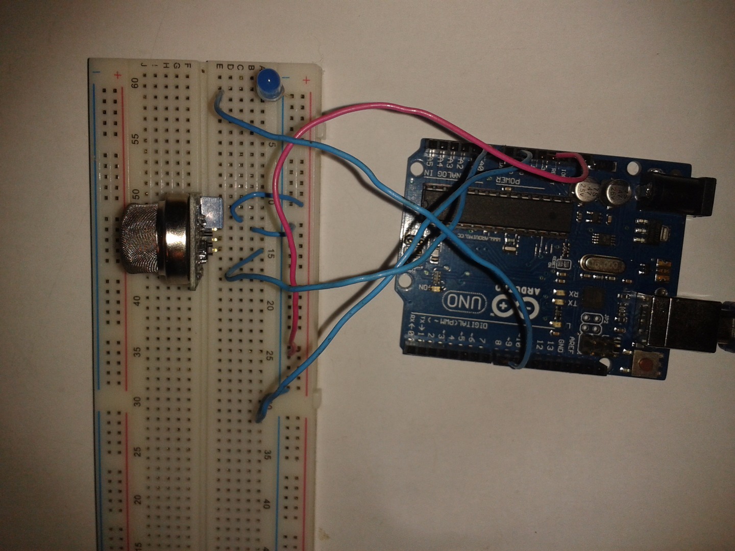arduino_smoke_sensor.jpg