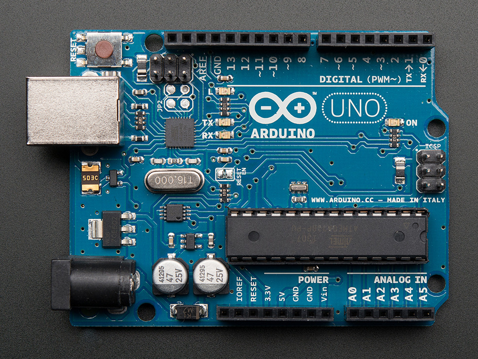 arduino_uno_r3_original_01.jpg