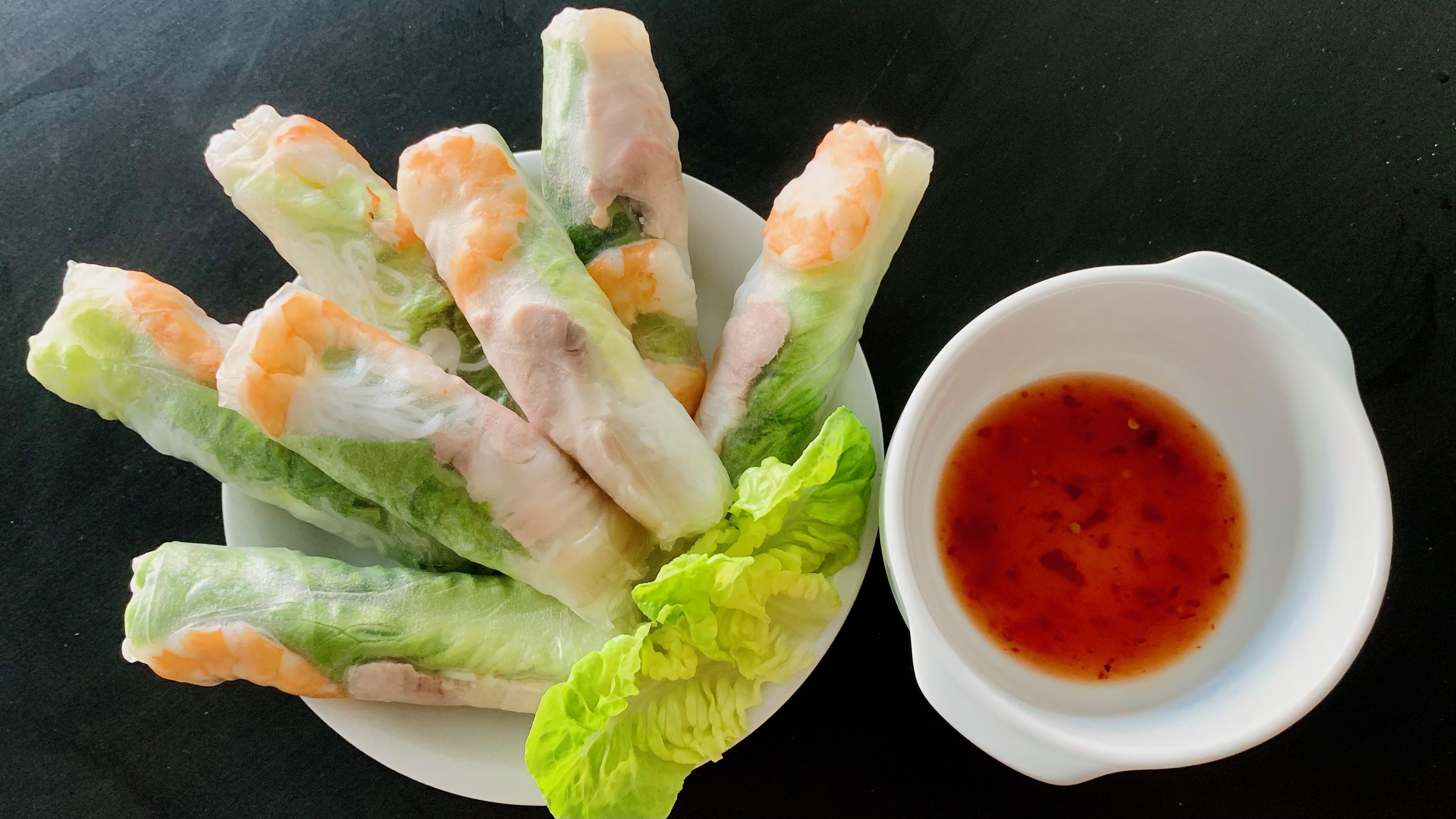 authentic-vietnamese-spring-roll-recipe-5.jpeg