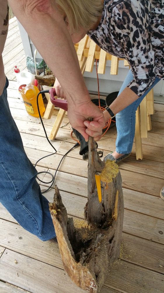 awesome-table-from-a-stump1.jpg