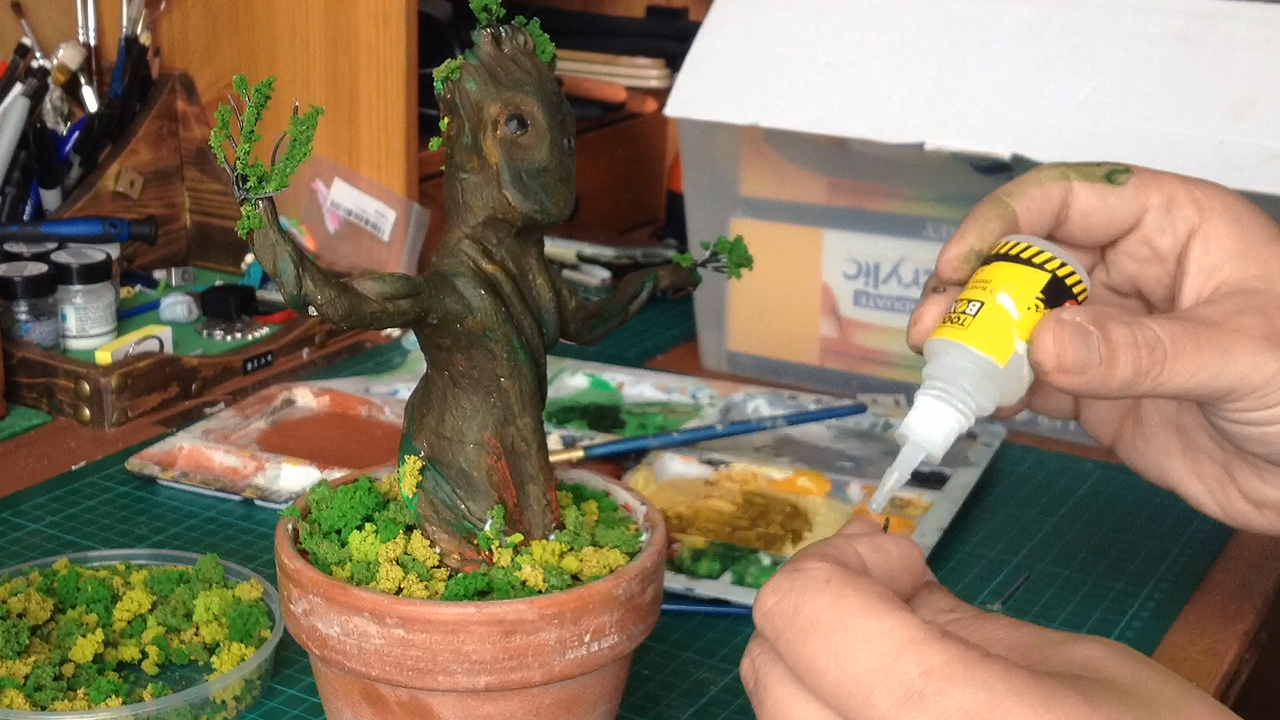 baby-groot-clay-model-tree.jpg