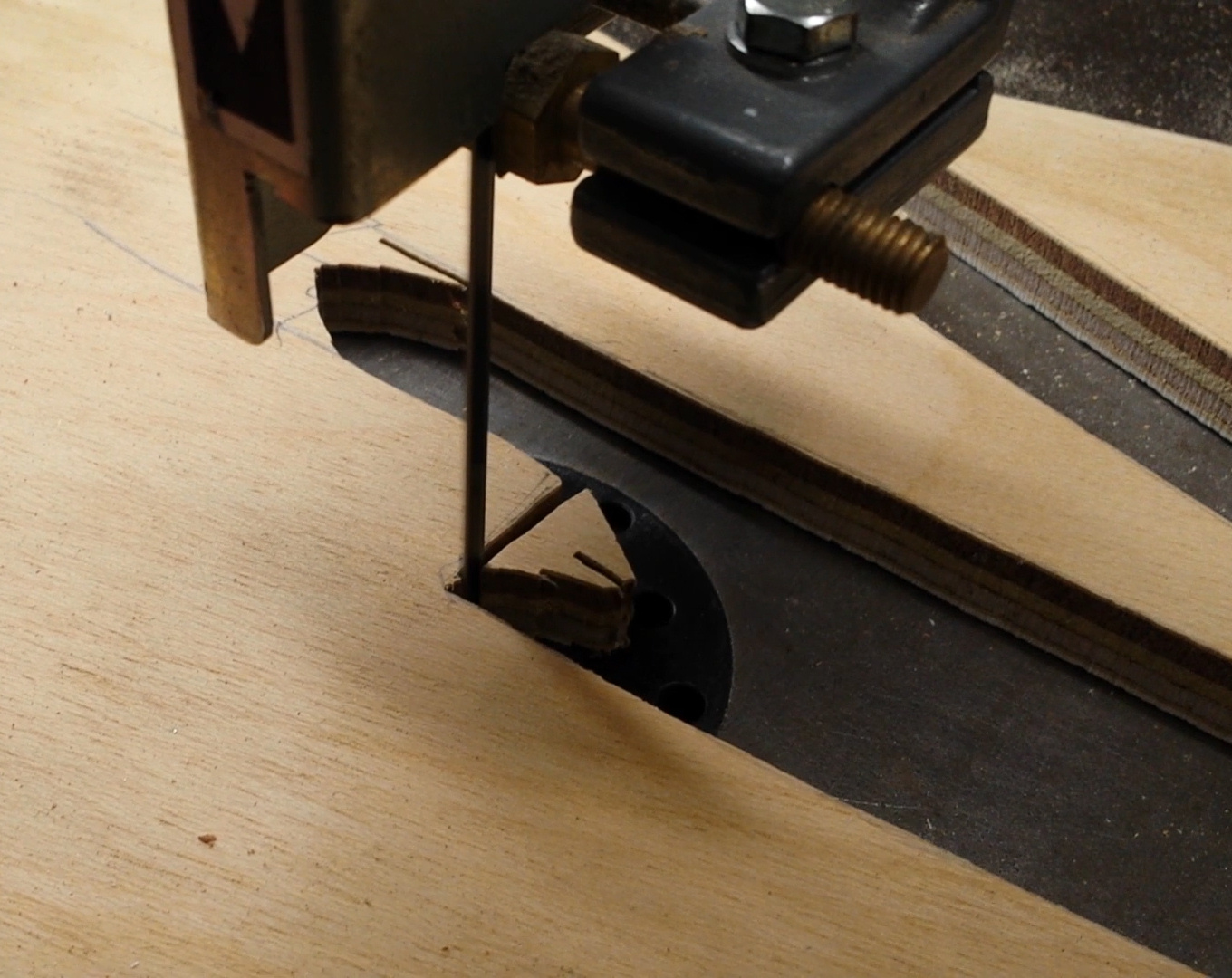 bandsaw knife shape.jpg