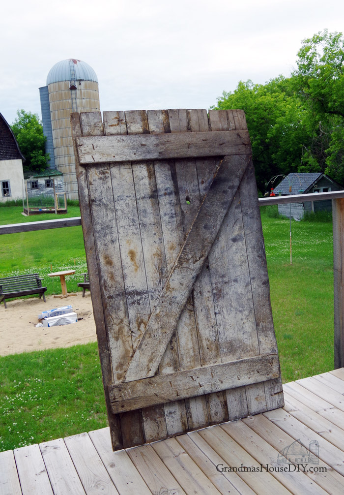 barn-door-table-old-woodworking-base-diy.jpg