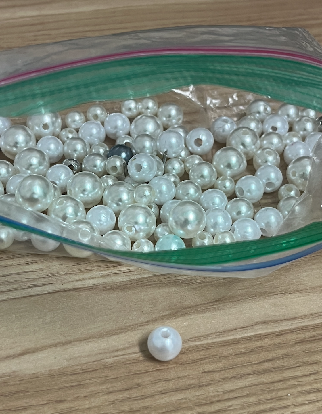 bead:pearls.png