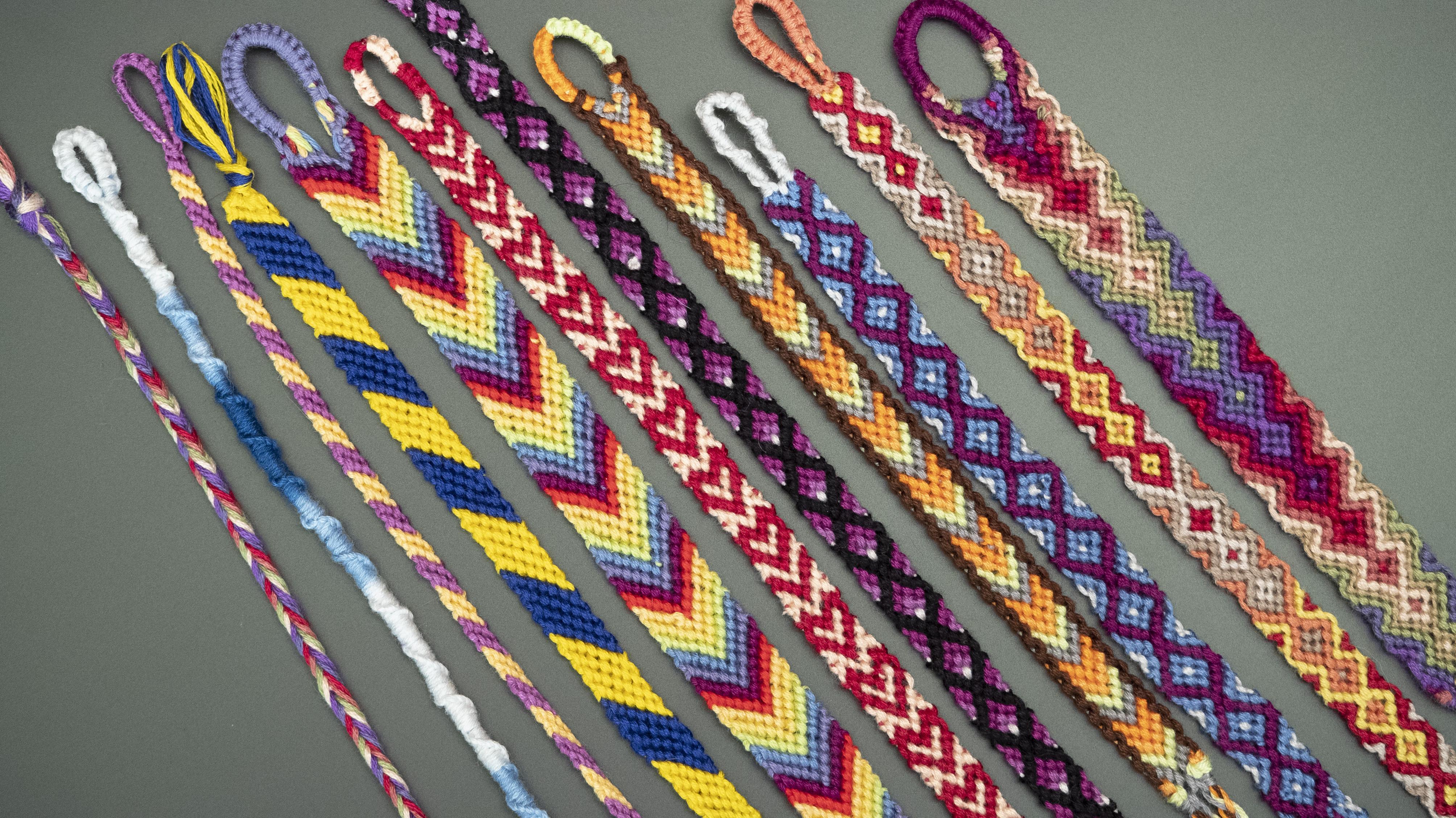 becky-stern-friendship-bracelets-00.jpg