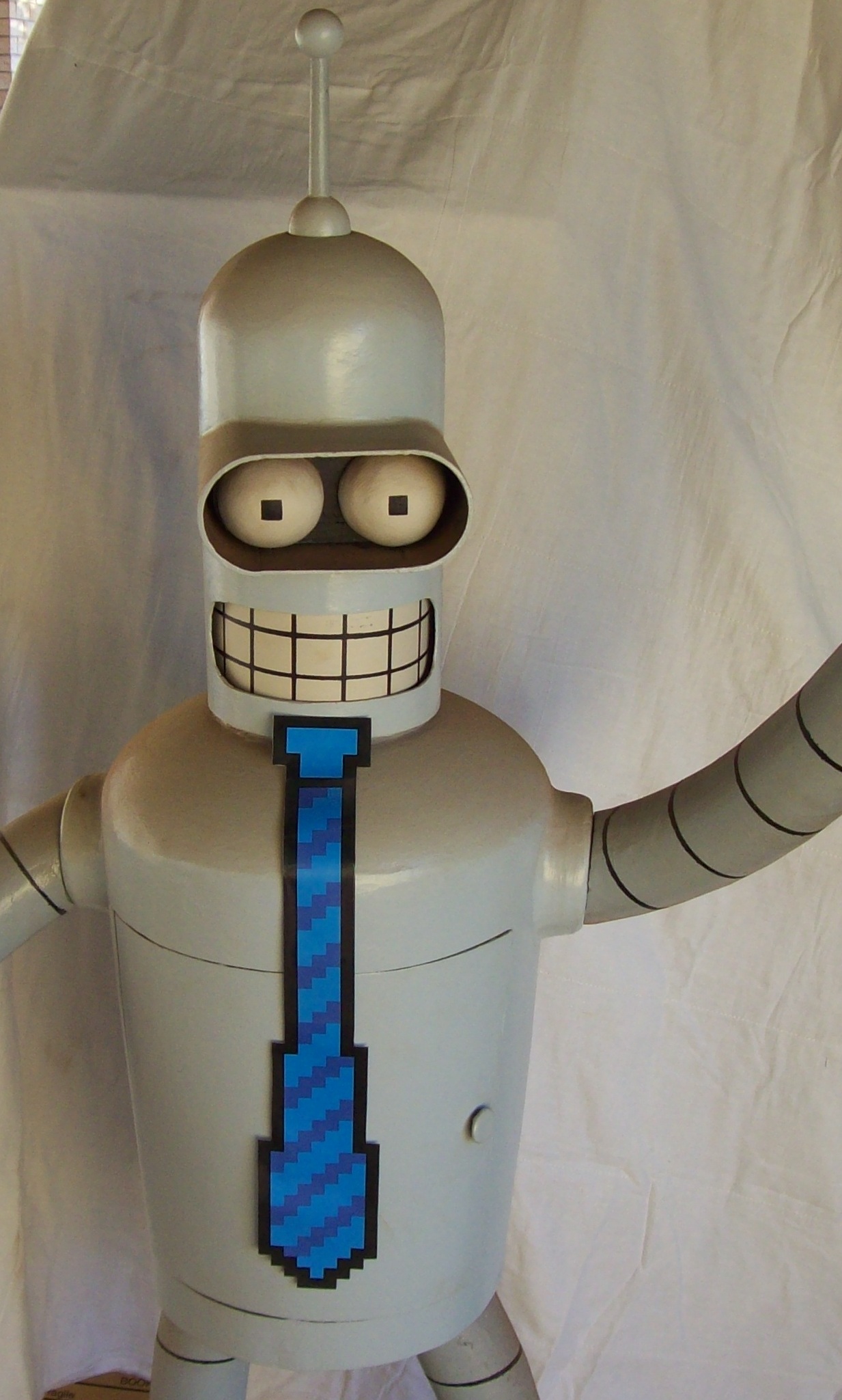 bender_tie2.jpg