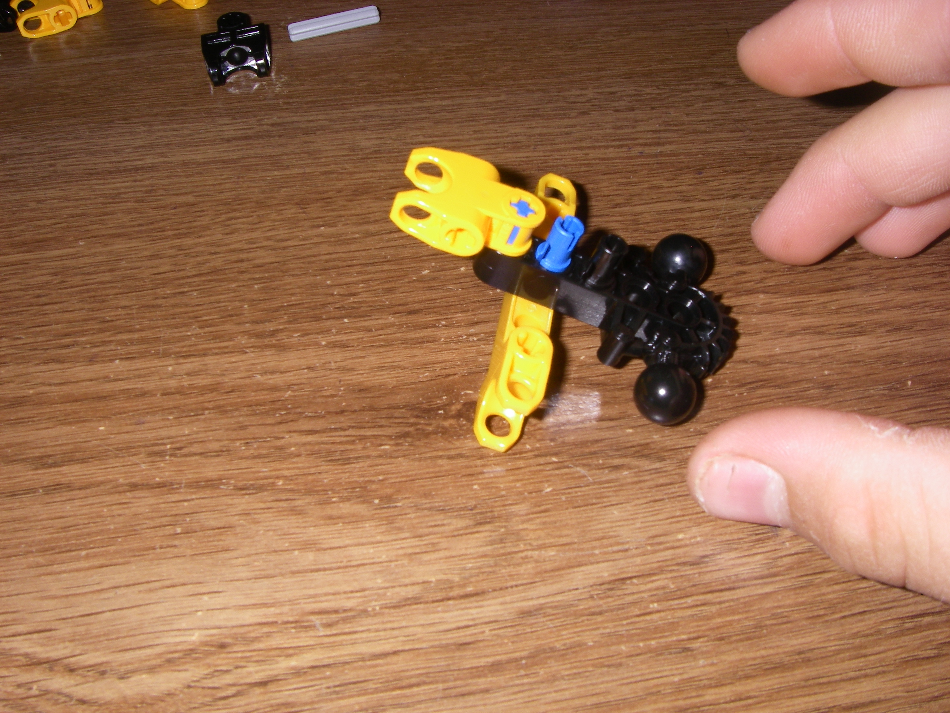 bionicle chibi ignika 006.jpg