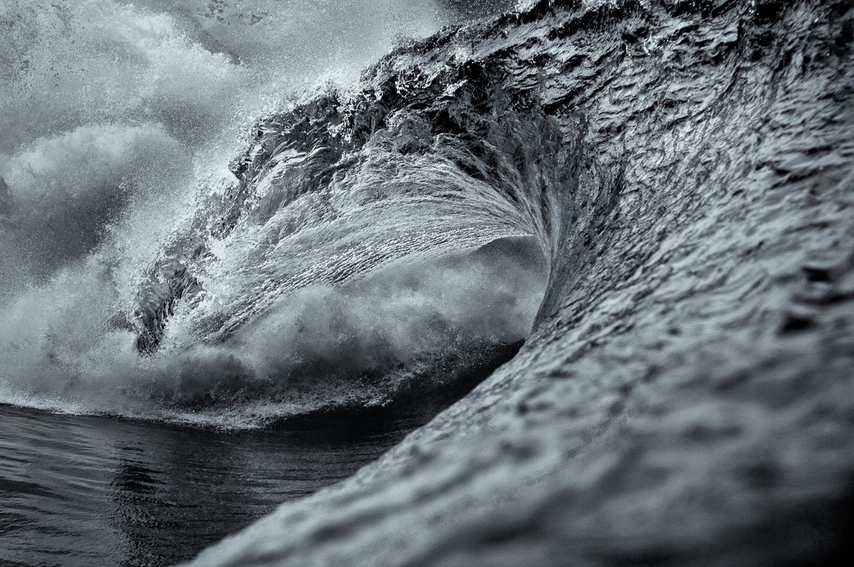 black-and-white-art-wave-ireland.jpg