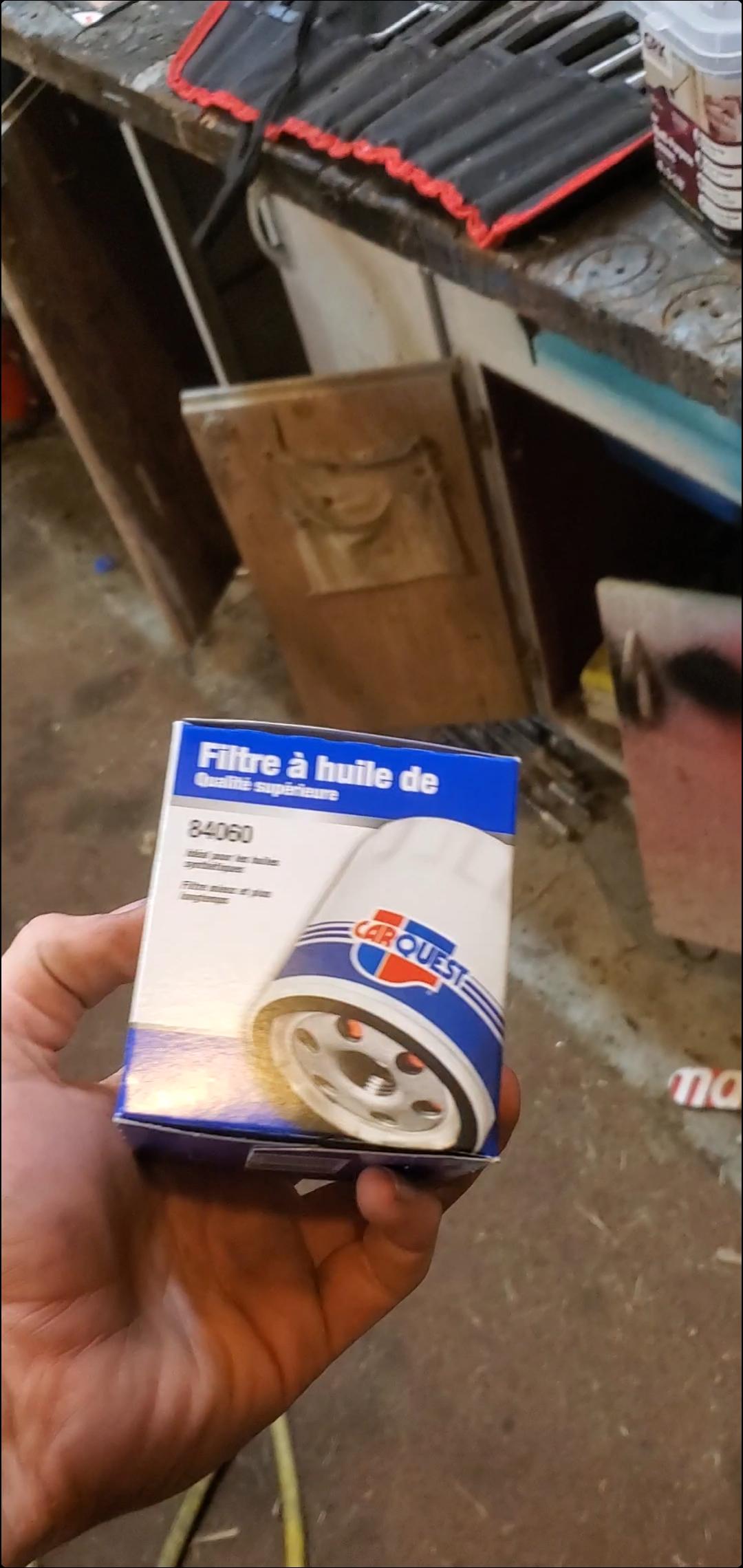 bocked oil filter.jpg