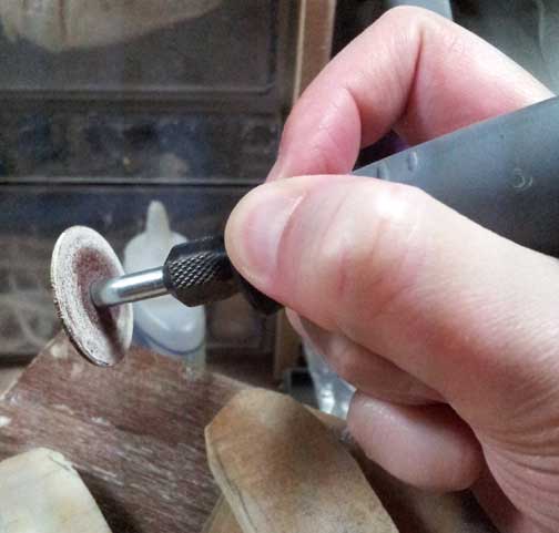 bone-carving-tight-grip.jpg