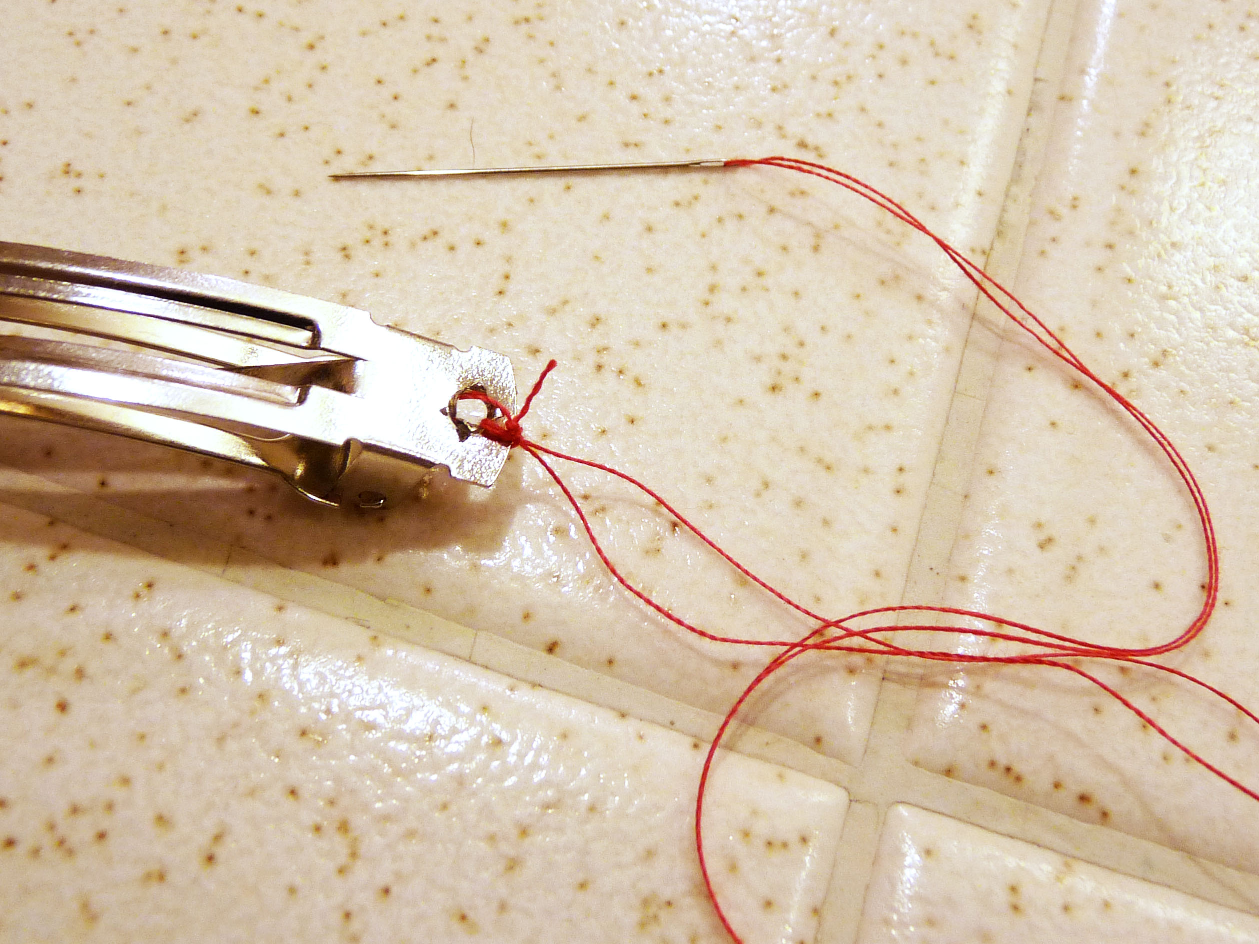 bow barrette needle.jpg