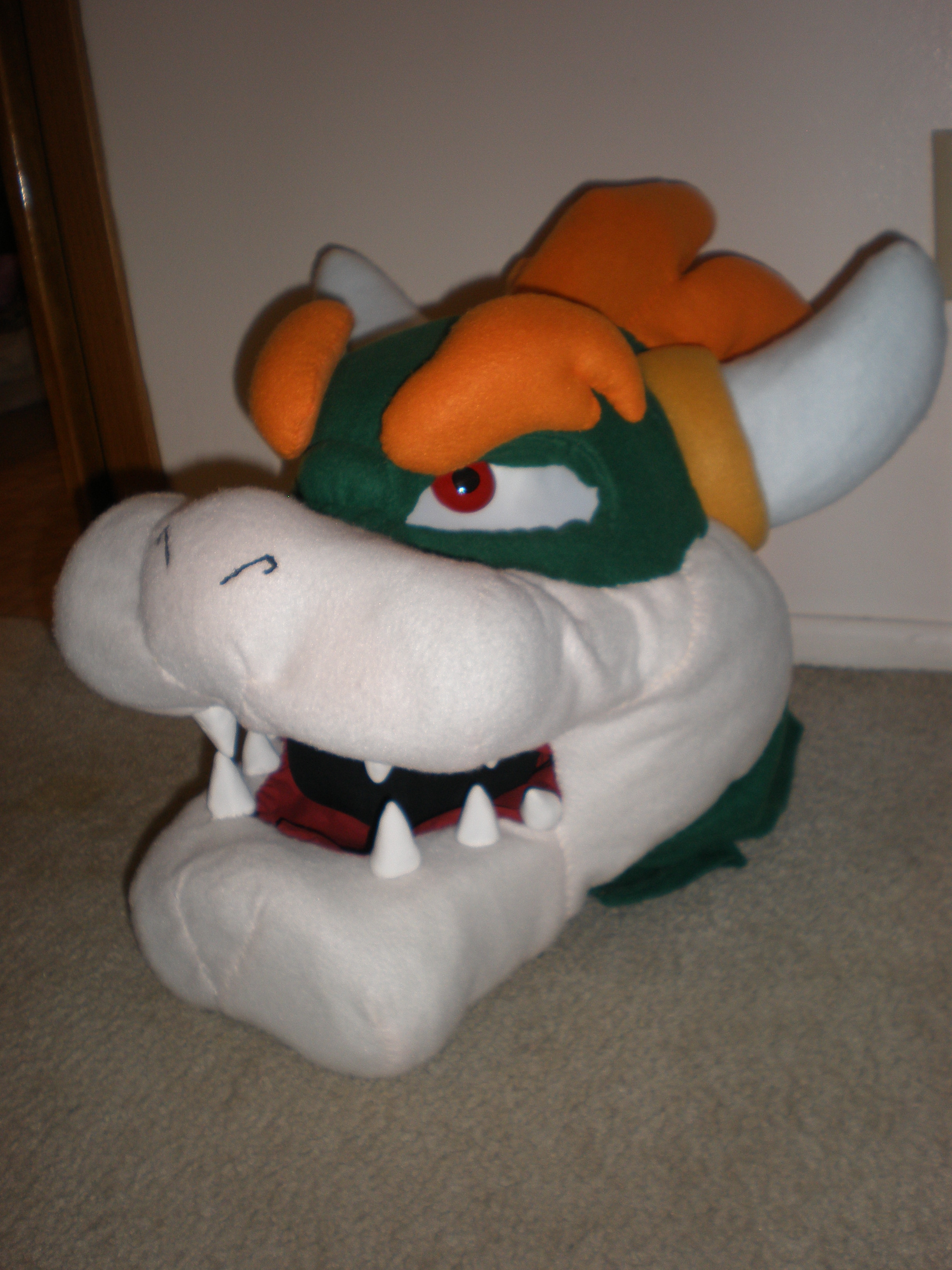 bowser head 007.JPG