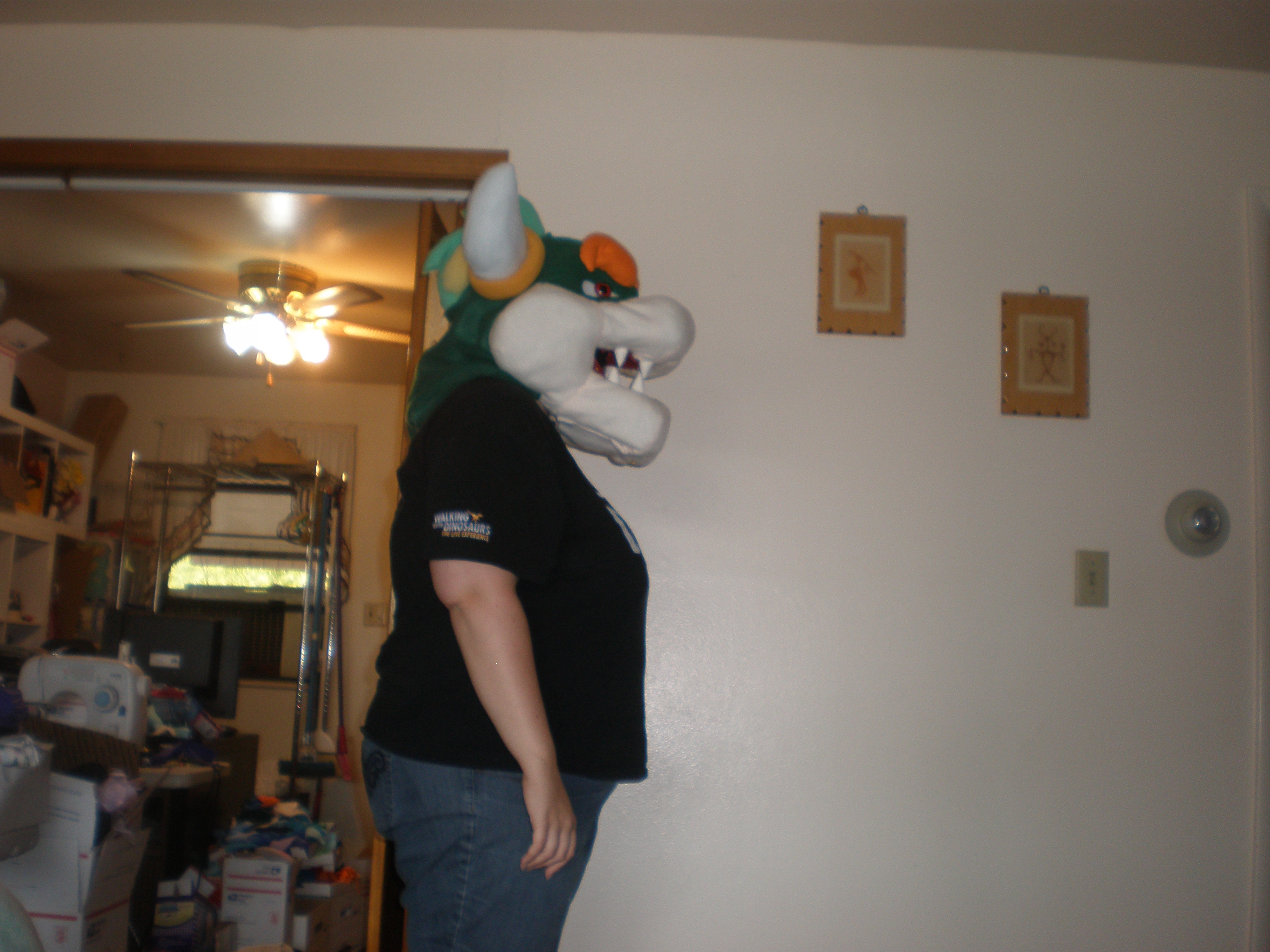 bowser jaw movments and friends 018.JPG