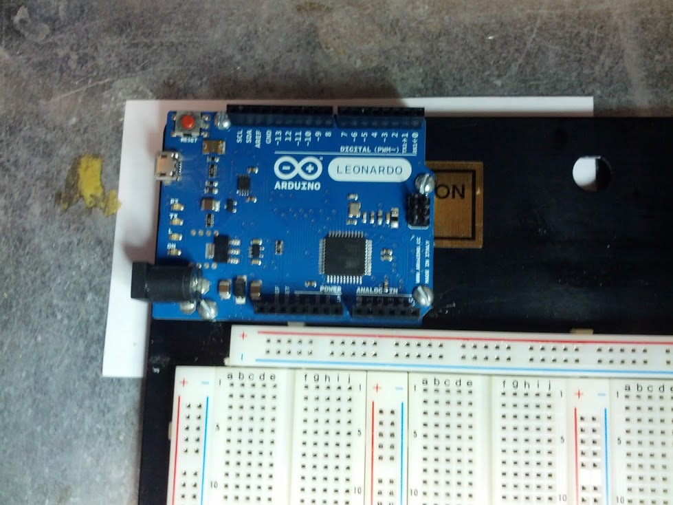 breadboard_arduino.jpg