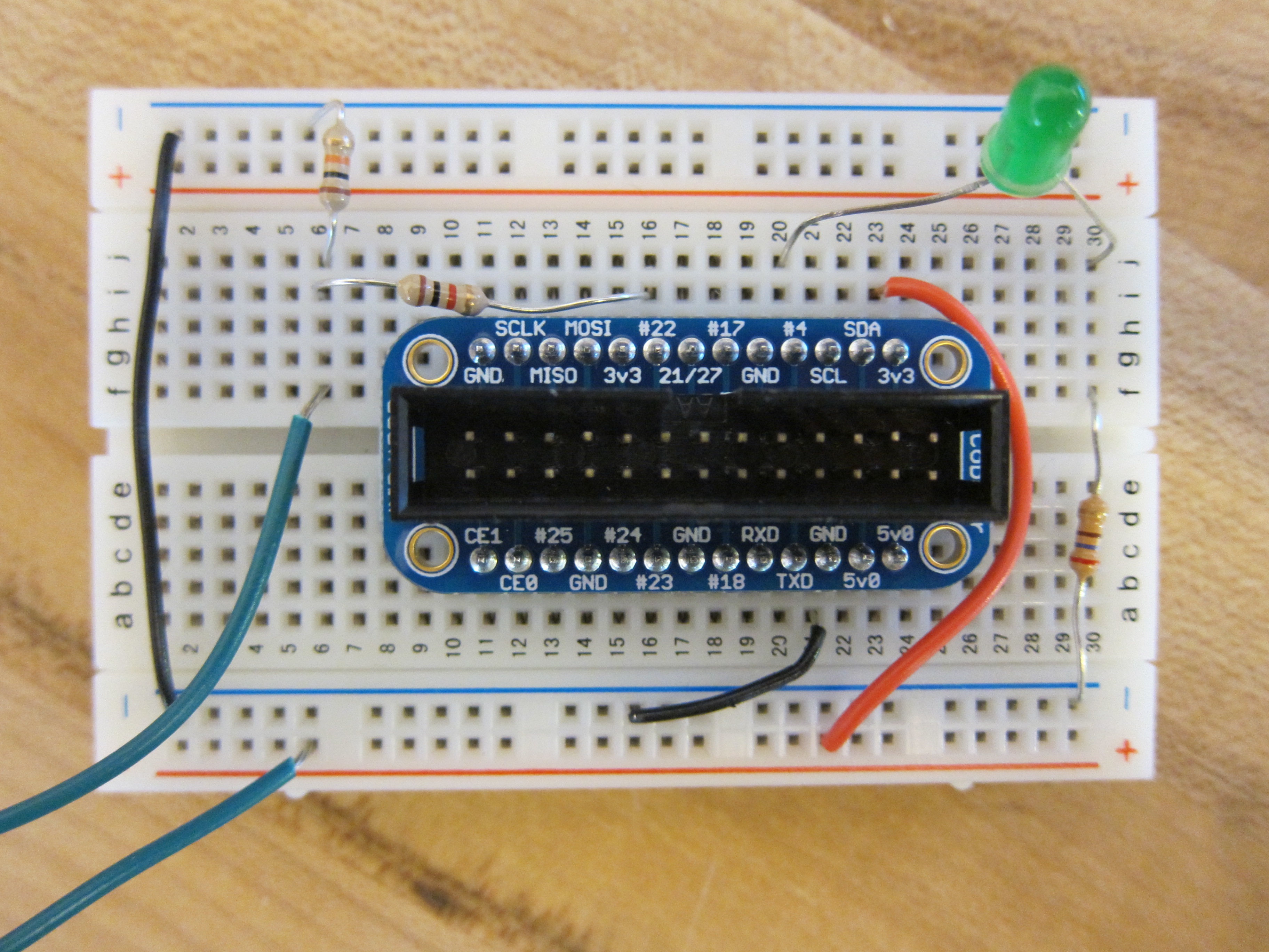 breadboard_close.JPG