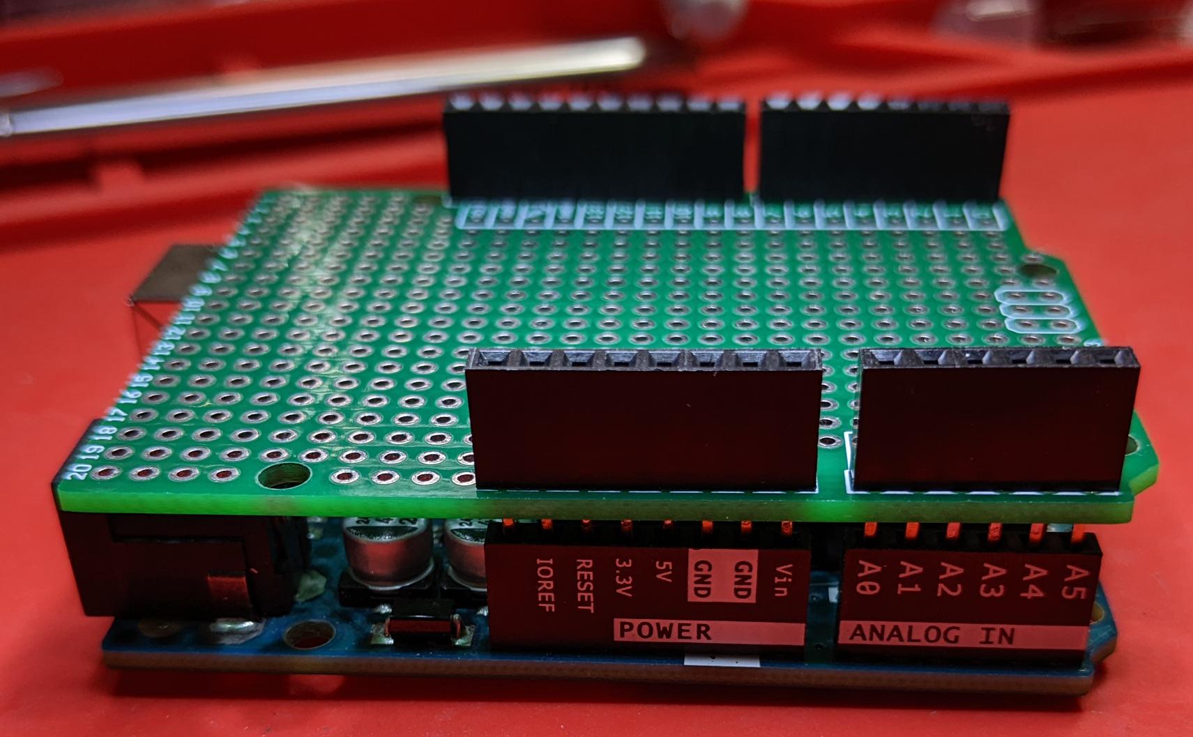 breadboard_finished_00.jpg