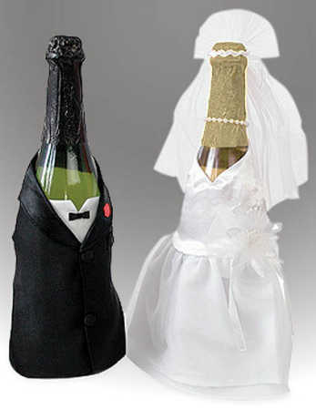 bride_groom_champagne_wine_bottle_covers.jpg