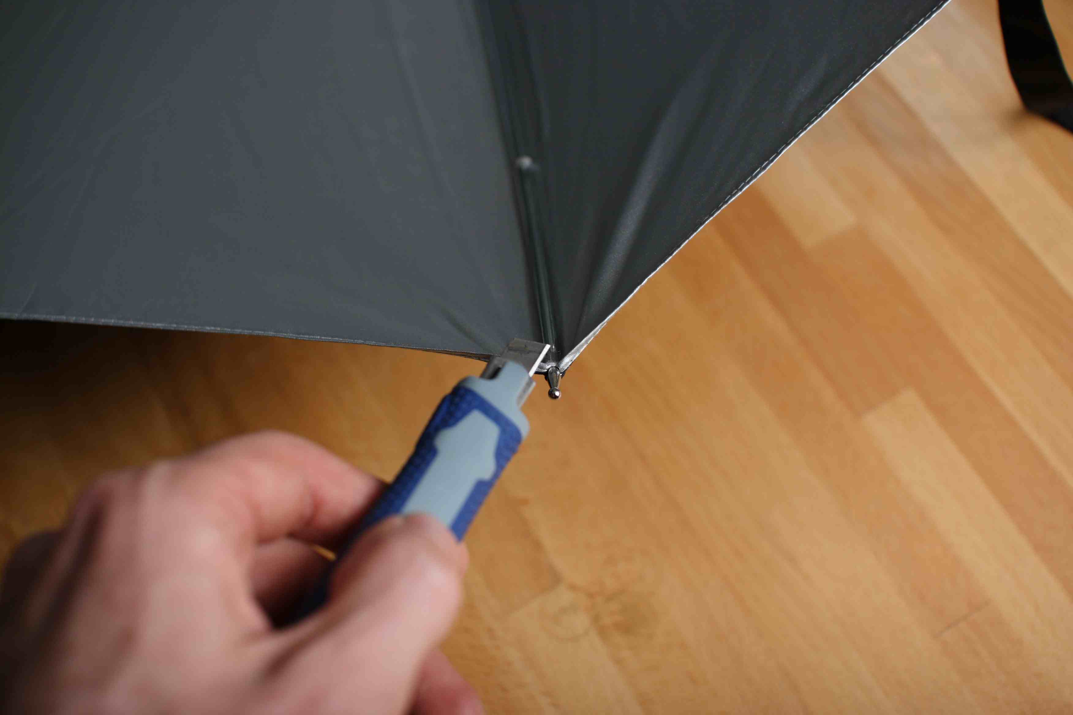 brolly0002.jpg