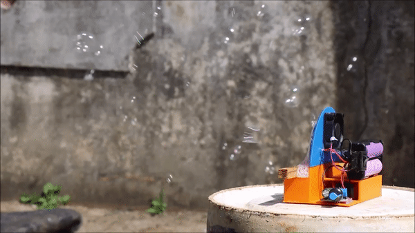 bubble blowing machine 3d printed.gif