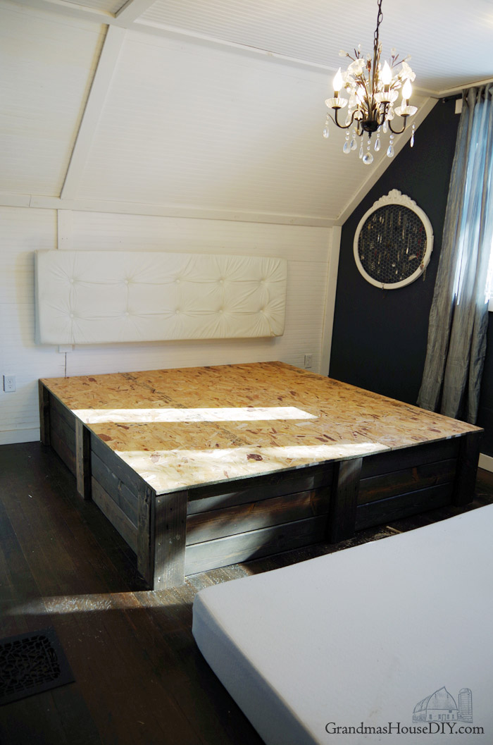 build-platform-bed-frame-tutorial.jpg