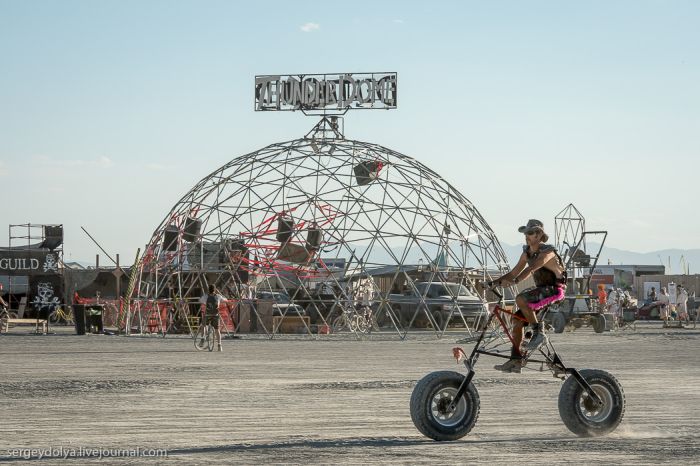 burning_man_34.jpg