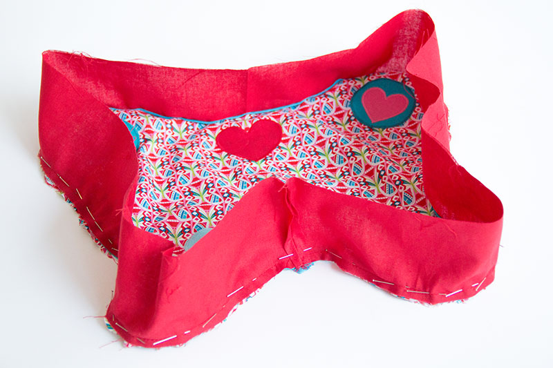 butterfly_pillow_cushion_sewing_tutorial_free_pattern_06.jpg