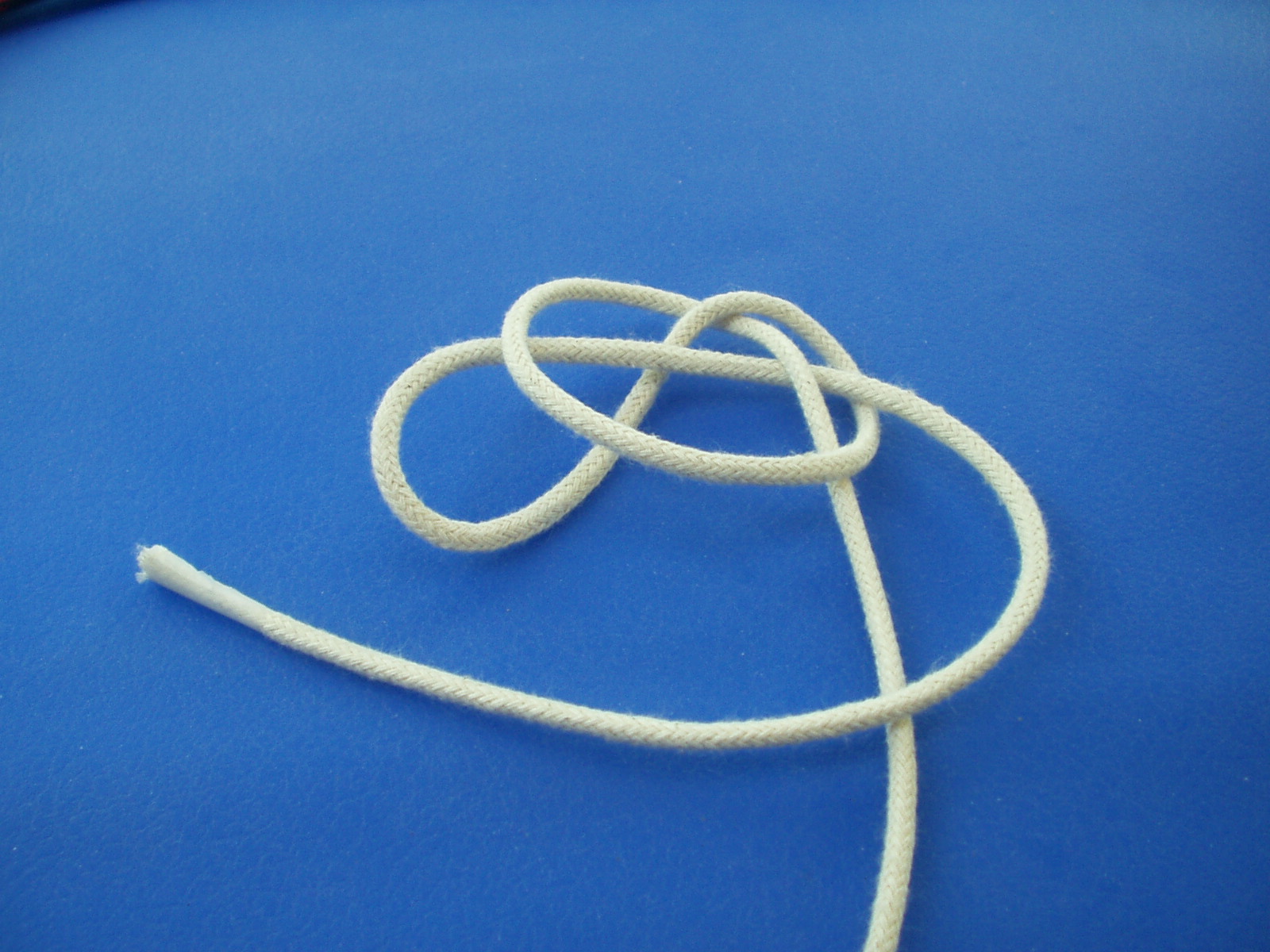 button knot 008.JPG