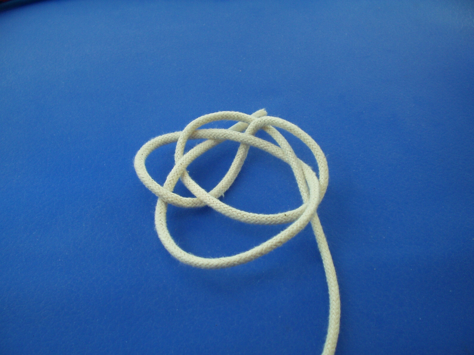 button knot 009.JPG