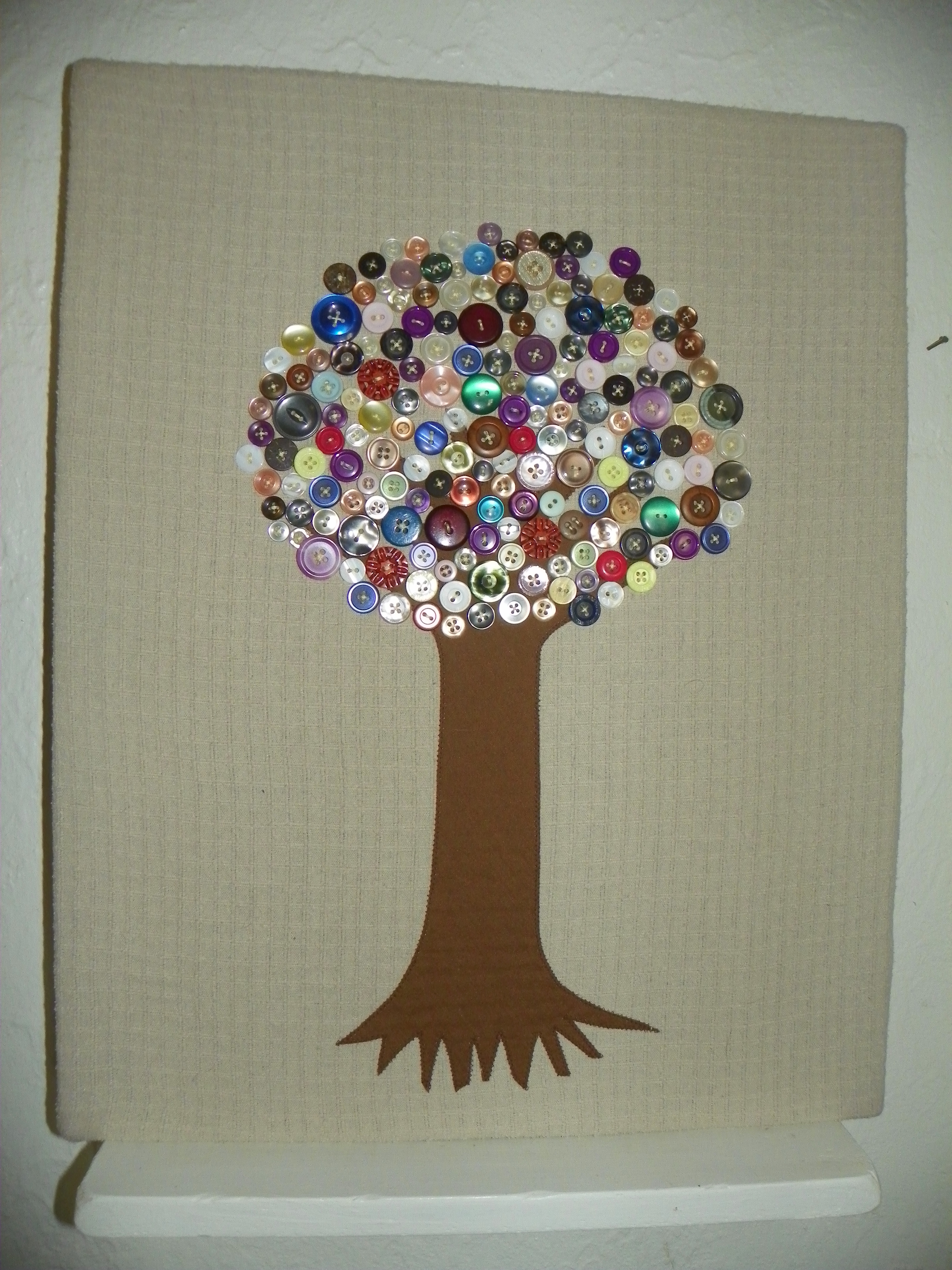 button tree 2 002.jpg