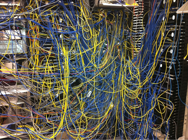 cablemess.jpg