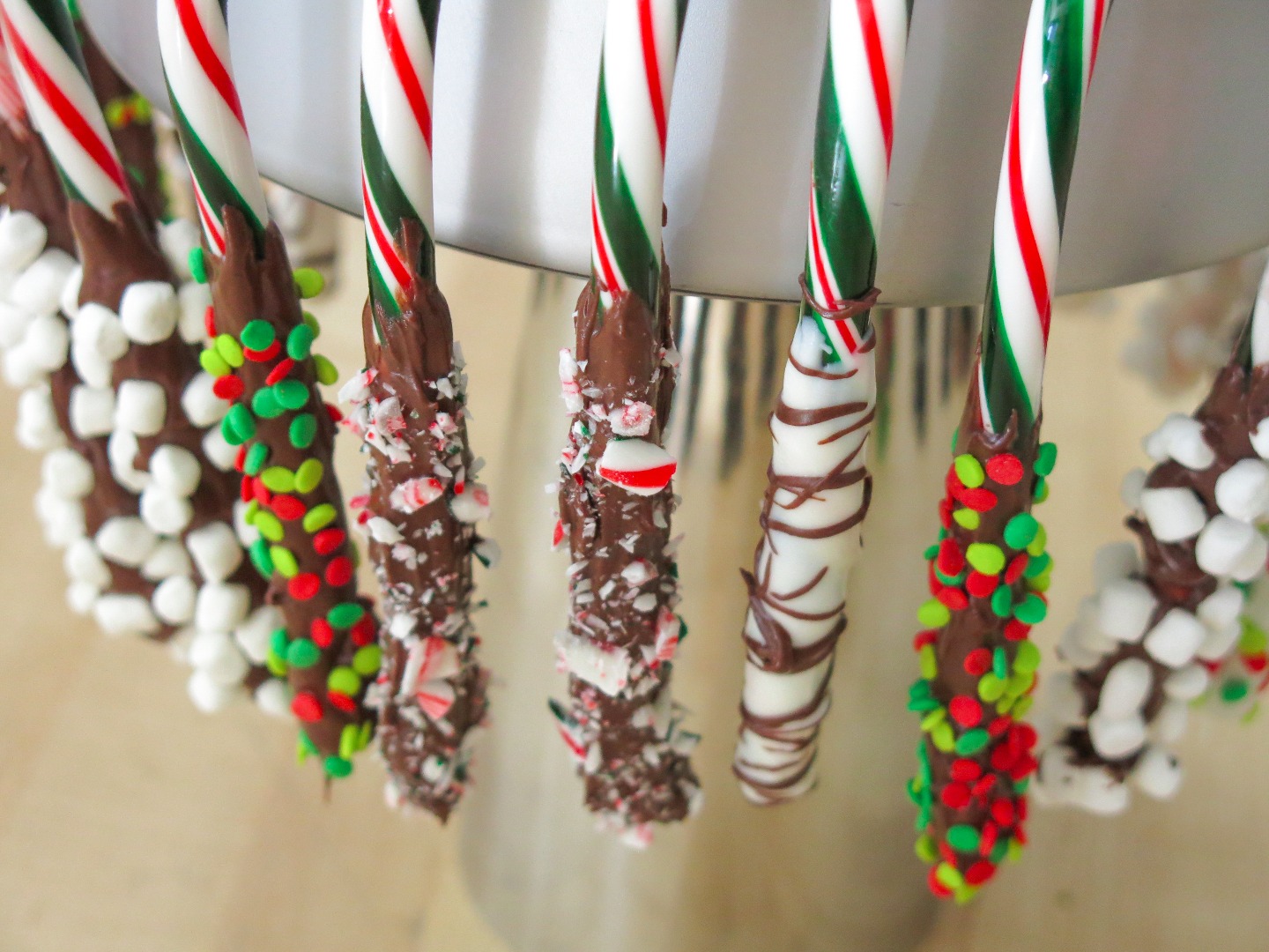 candy cane stirrers-23.jpg