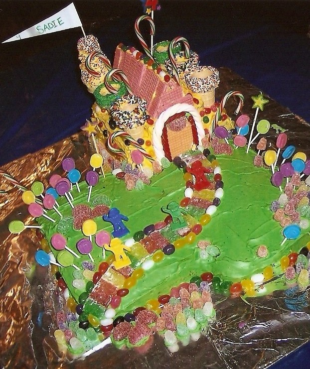 candy land castle cake 2.jpg