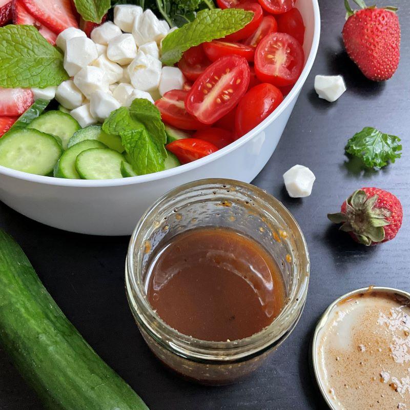 caprese salad dressing 1.JPG